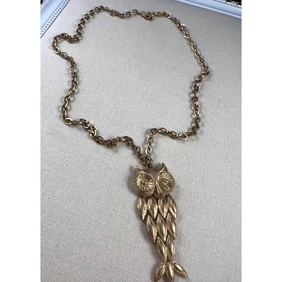 Avon 1970s Articulated Owl Necklace — 24” - Picture 6 of 6